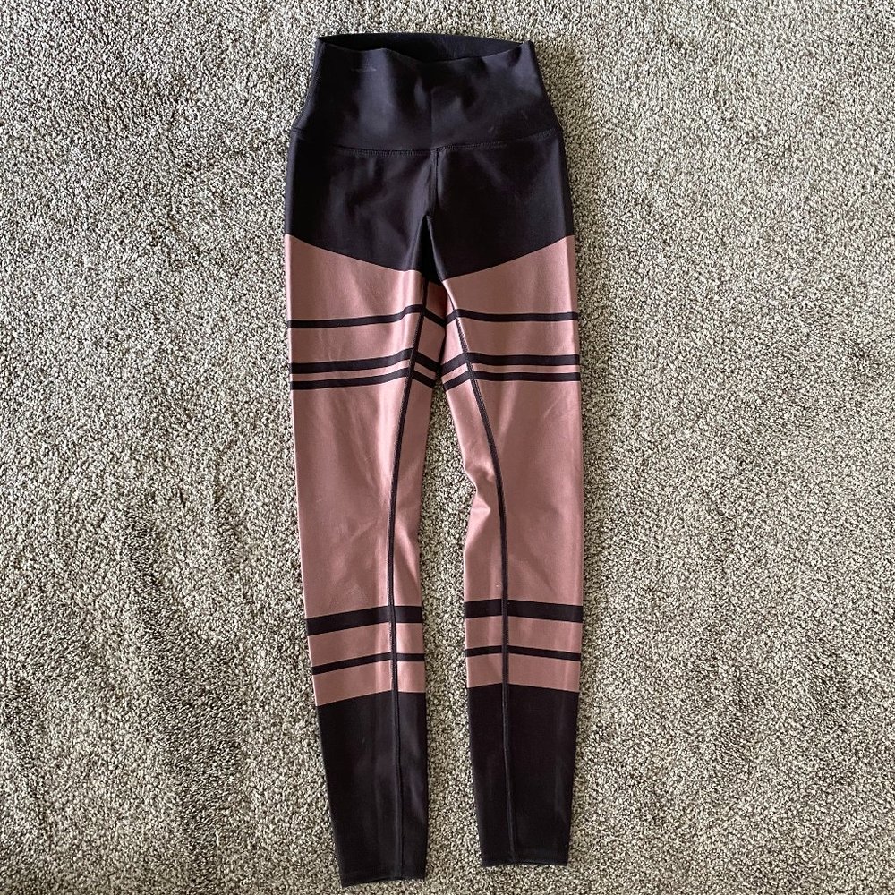 Alo Airlift Legging